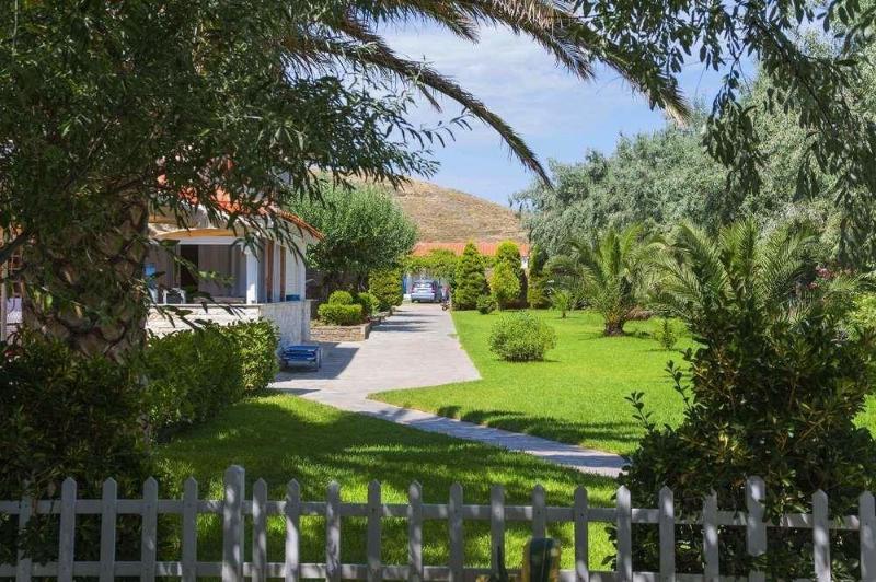 Platy Beach Hotel Zewnętrze zdjęcie